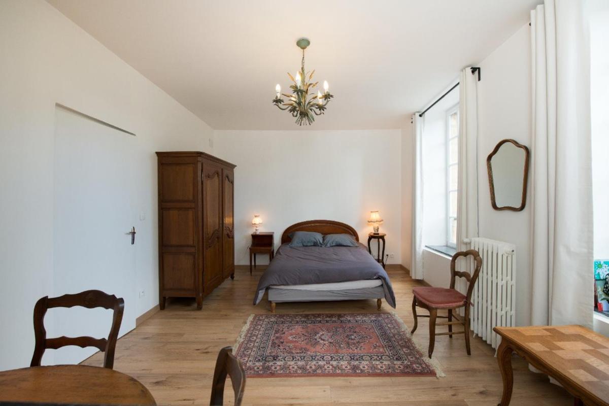 Chambre D'Hote Du Quai Rimbaud Charleville-Mezieres Exterior foto