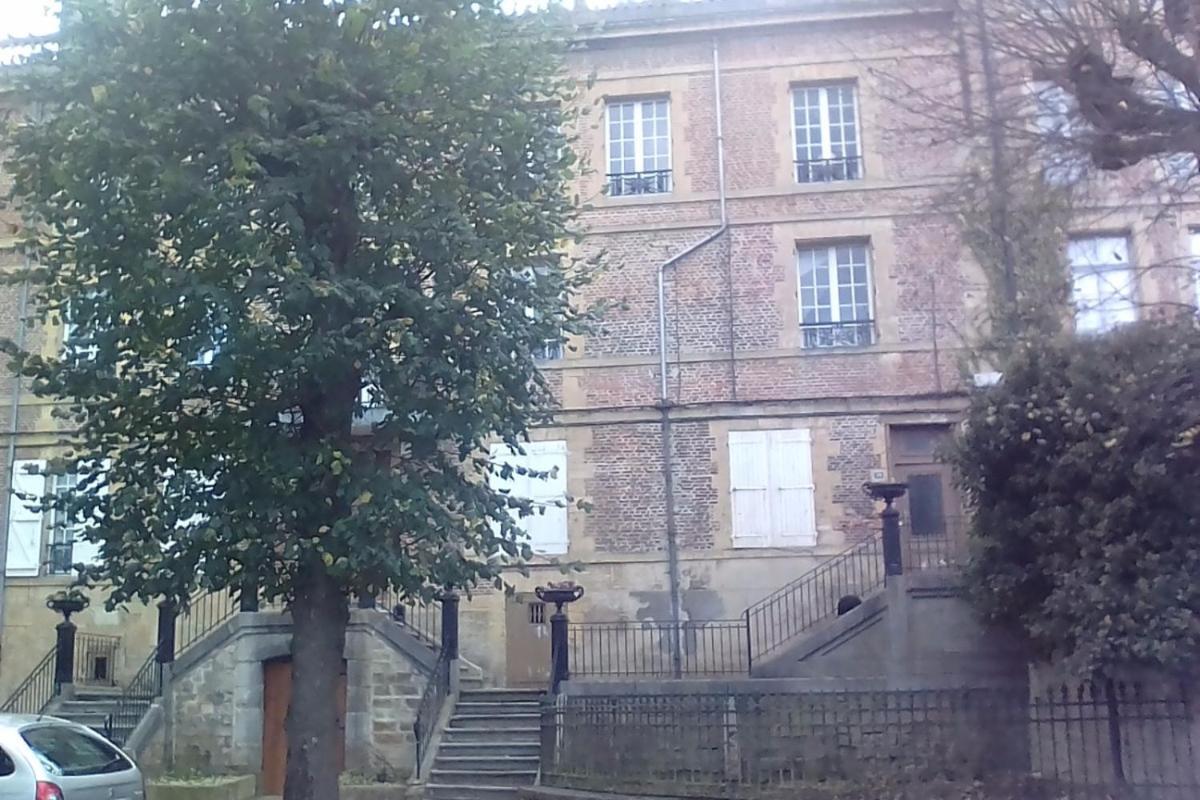 Chambre D'Hote Du Quai Rimbaud Charleville-Mezieres Exterior foto